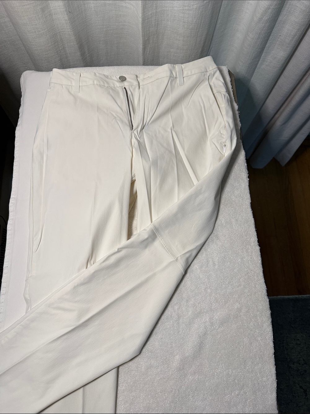 lululemon athletica White Men's Chinos